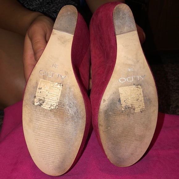 Red Suede (Abrego) platform peep toe pumps - Picture 2 of 4